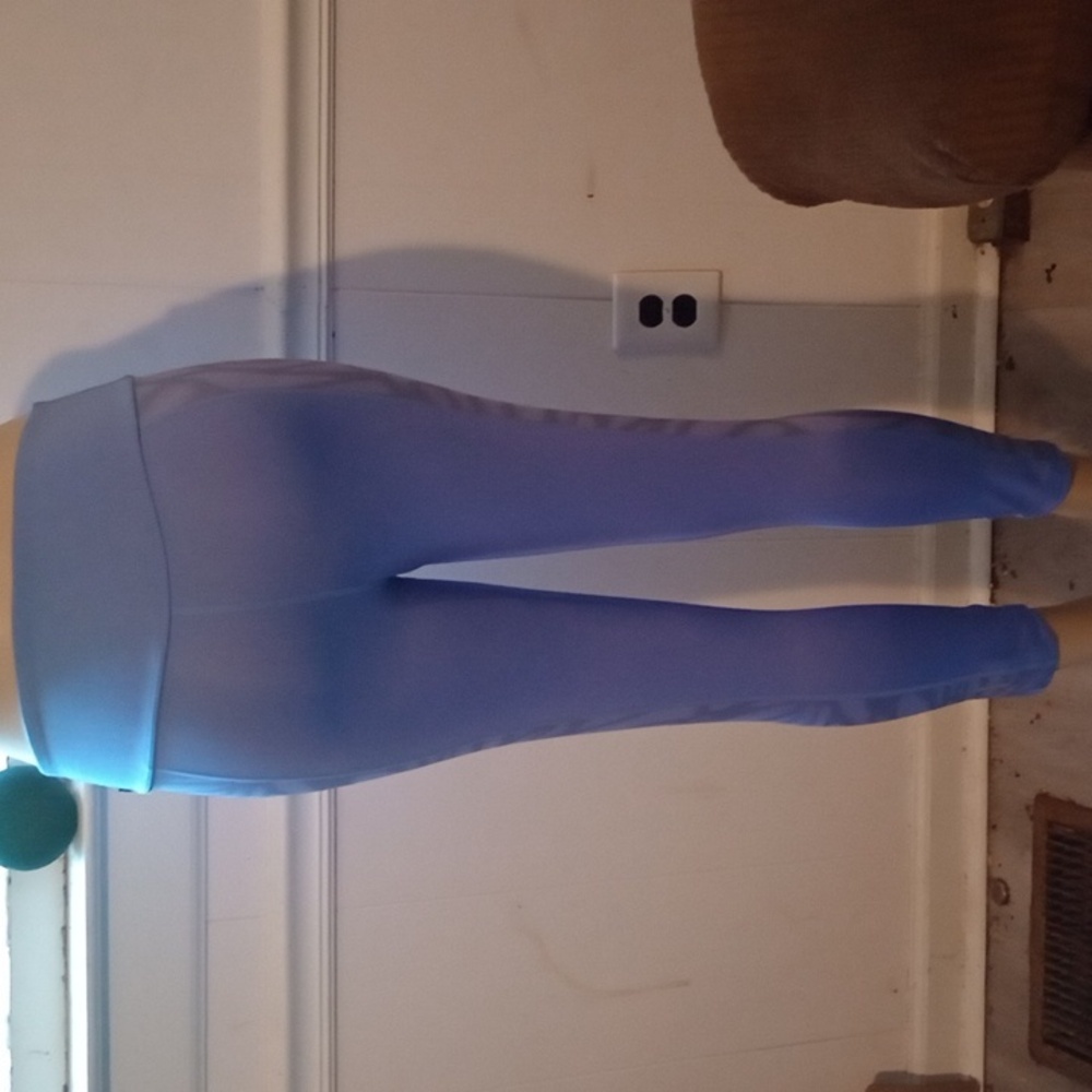 Puma - Picture 5 of 7